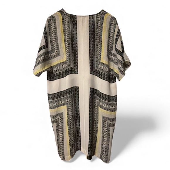 BCBG Black Combo Batik Shift Mini Dress Size Lg - Picture 3 of 5